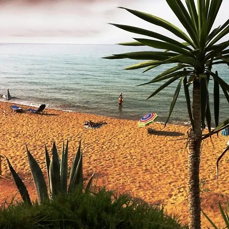 Glyfada Beachfront House 13 Tatil Evi Korfu